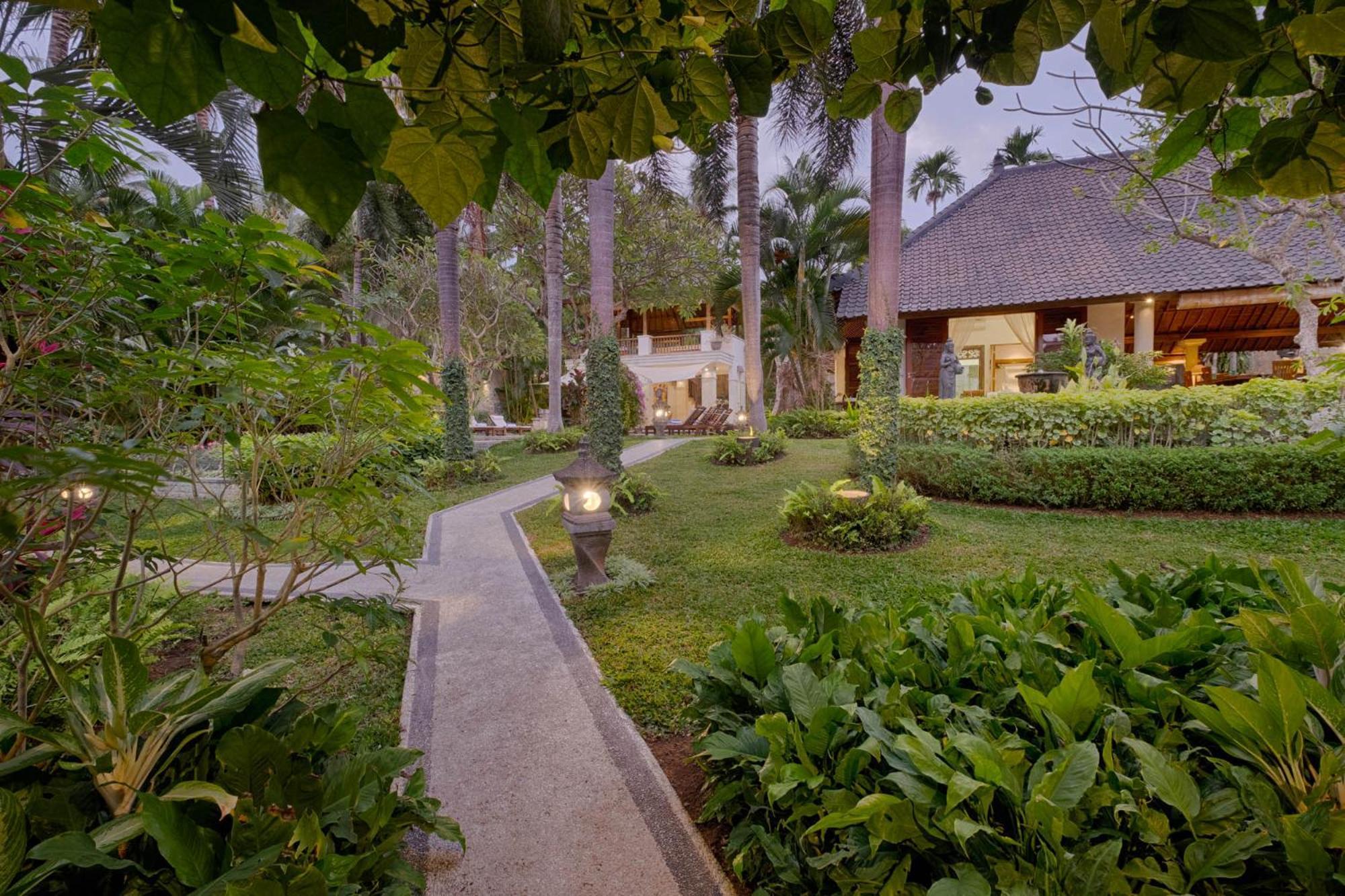 Saba Villa By Sanga Sanga Hospitality エクステリア 写真